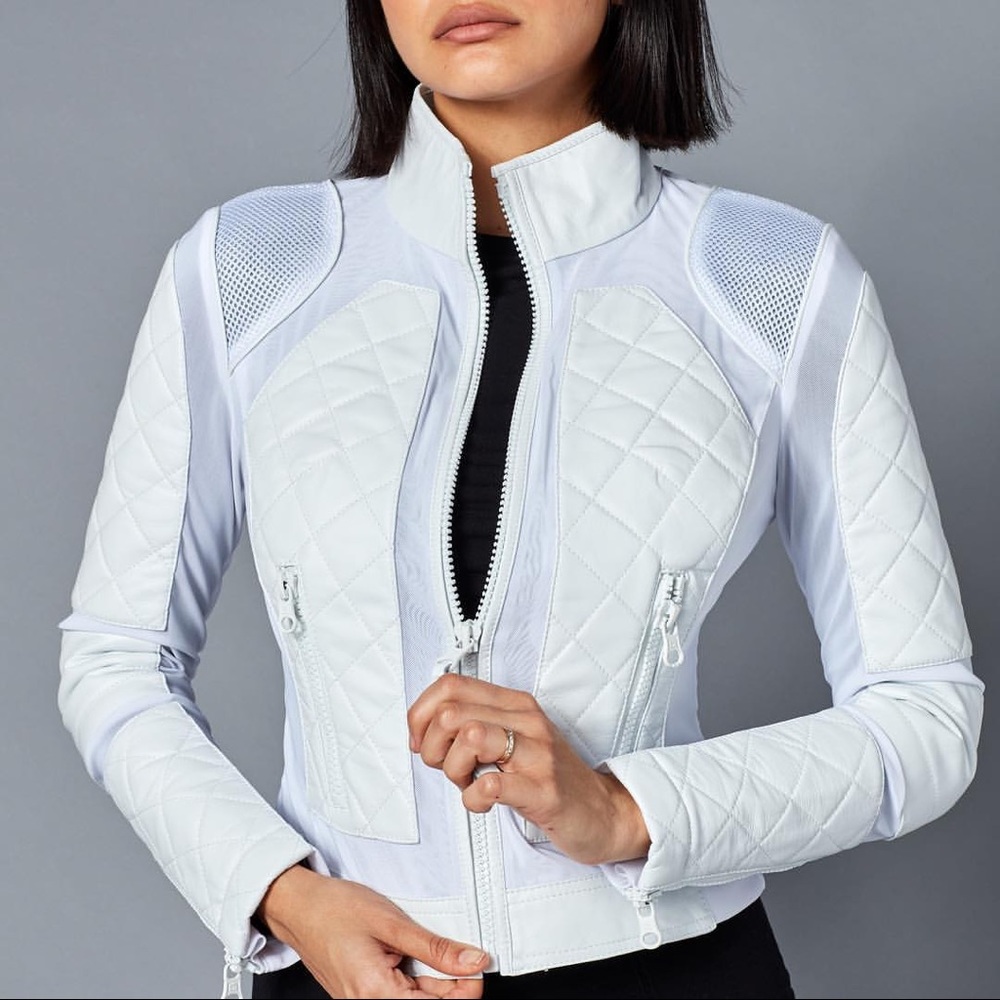 Blanc Noir Mesh Moto